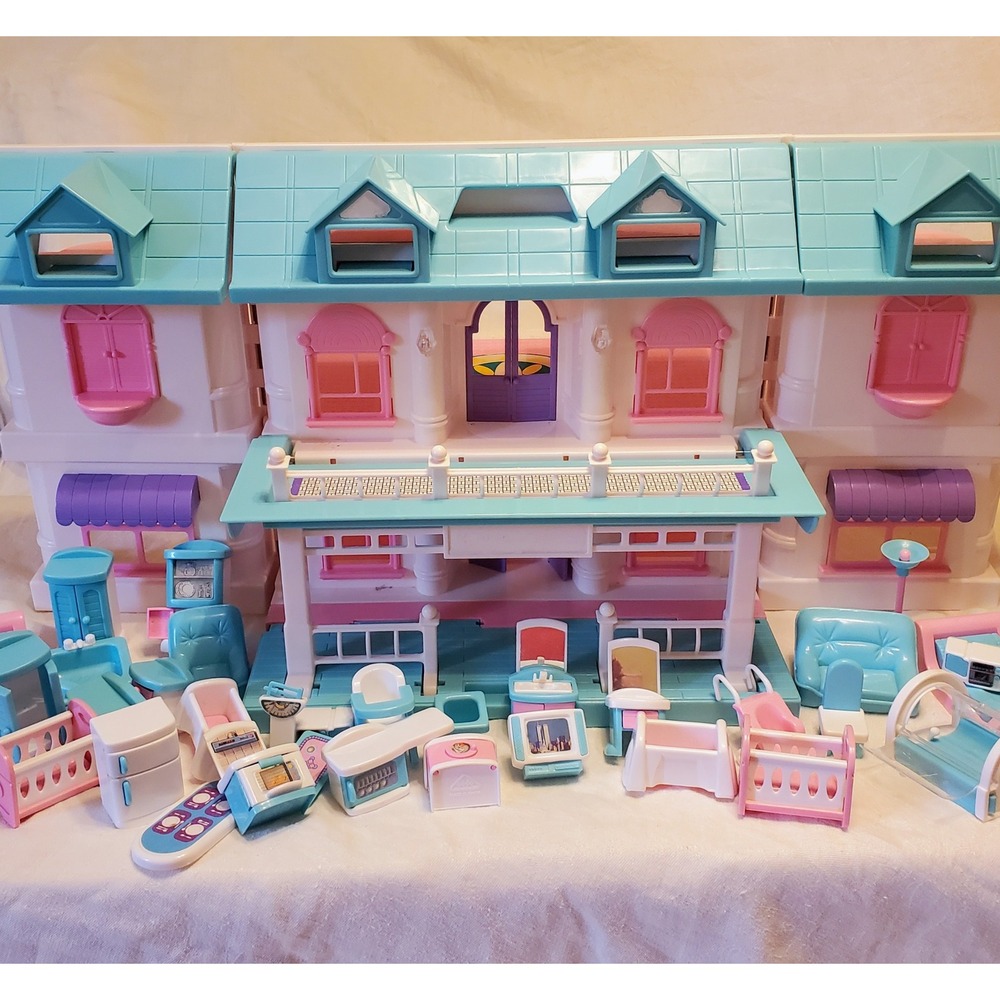 Vintage Folding Dollhouse Playset Kids Pink Blue White Excellent 30+ Pieces